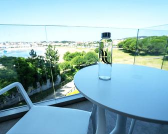 Hotel Inffinit Sanxenxo - Sanxenxo - Balcony