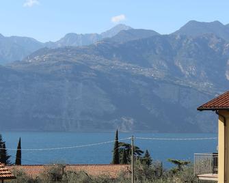 Libra - Malcesine - Balkon