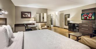 Red Roof Inn PLUS+ Boston - Woburn/Burlington - Woburn - Bedroom