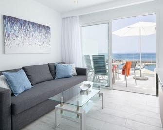 Casa Mercedes, Apartment 4 - Tías - Living room