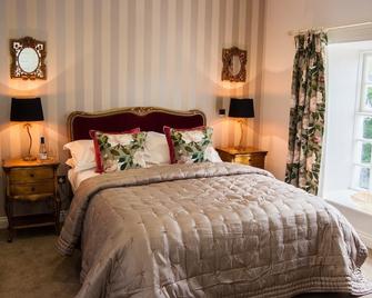 The Hare & Hounds Inn - Grange-over-Sands - Bedroom