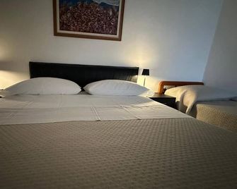 Il Fauno - Contursi Terme - Slaapkamer