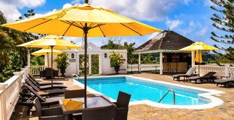 Grenadine House - Kingstown - Pool