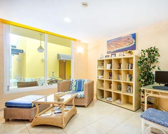 Apartamentos Punta Marina By Livvo - Morro Jable