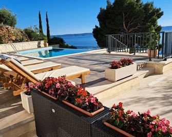 Villa Cascada - Podgora