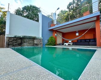 Rancho Chanel - Santa Ana - Pool