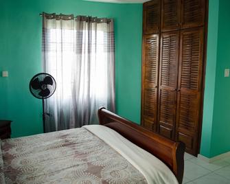 Tiana Estate - Montego Bay - Chambre