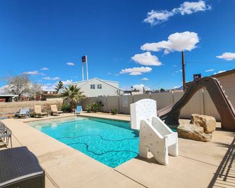 Desert Pool Retreat - Mesquite - Pool