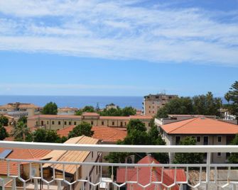 Hotel Virgilio - טרופאה - מרפסת