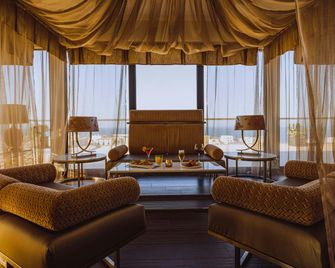 AX The Palace - Sliema - Restaurante