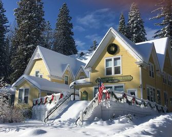McCloud River Bed and Breakfast - McCloud - Edificio