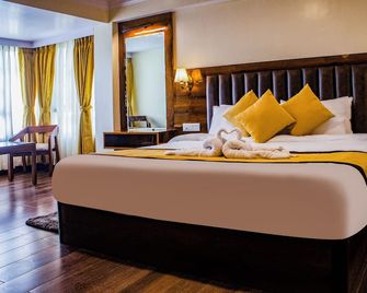 Hotel Raj Ville - Darjeeling - Ložnice