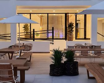 Broncemar Beach Suites - Caleta de Fuste - Restaurant