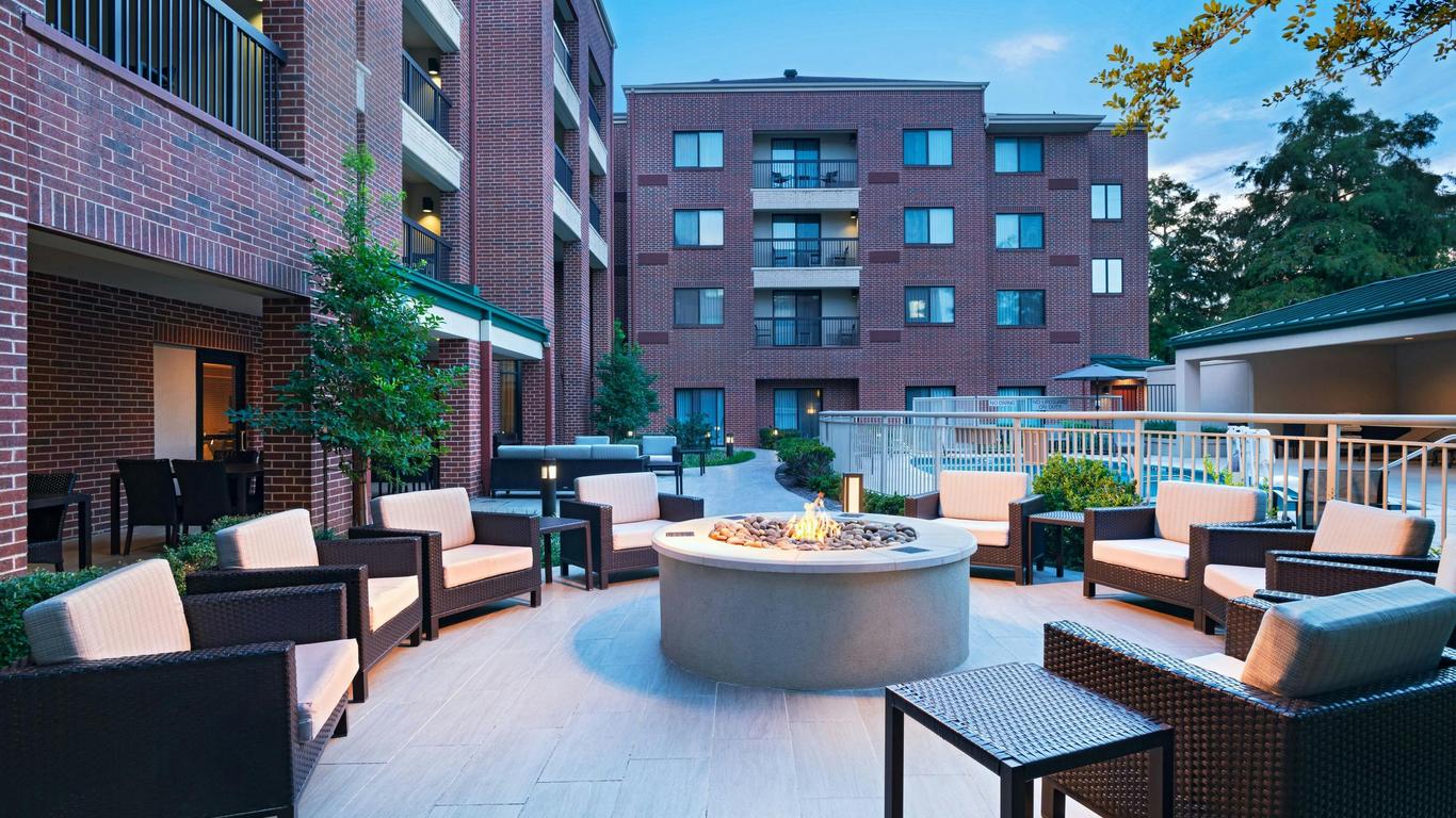 Courtyard by Marriott Dallas DFW Airport South/Irving