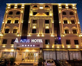 Altus Hotel Baku - Baku - Budova