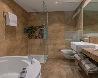 Hilton Geneva Hotel and Conference Centre - Le Grand-Saconnex - Ložnice