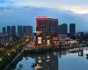 Ramada Foshan Nanhai - Foshan - Outdoor view