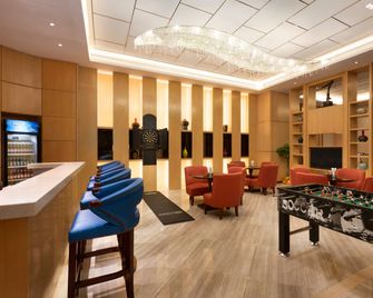 Ramada by Wyndham Foshan Nanhai - Foshan - Lounge