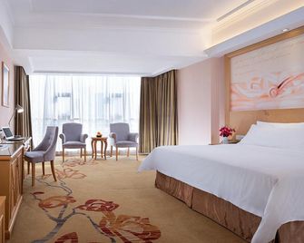 Vienna Classic Hotel Guangzhou Hanyi Changlong Wanbo South Guibiyuan - Kanton - Slaapkamer