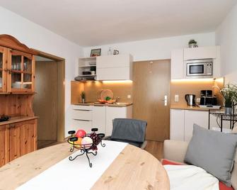 Ferienappartements zwischen Meer und Bodden App 03 - Wustrow (Darss) - Restaurant