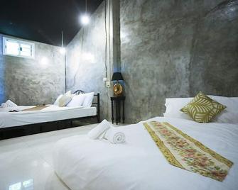 Phalaburi Resort - Ban Chang - Bedroom