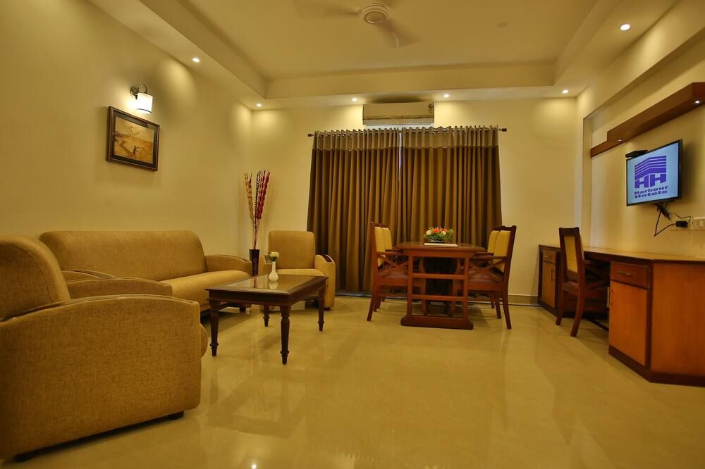 Harbour Hotels - Lokamaleswaram - Sala de estar