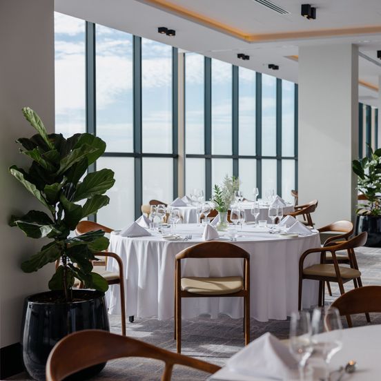 Crowne Plaza Adelaide Mawson Lakes By IHG image 1