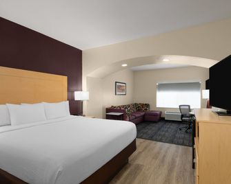 La Quinta Inn & Suites by Wyndham Tucumcari - Tucumcari - Спальня