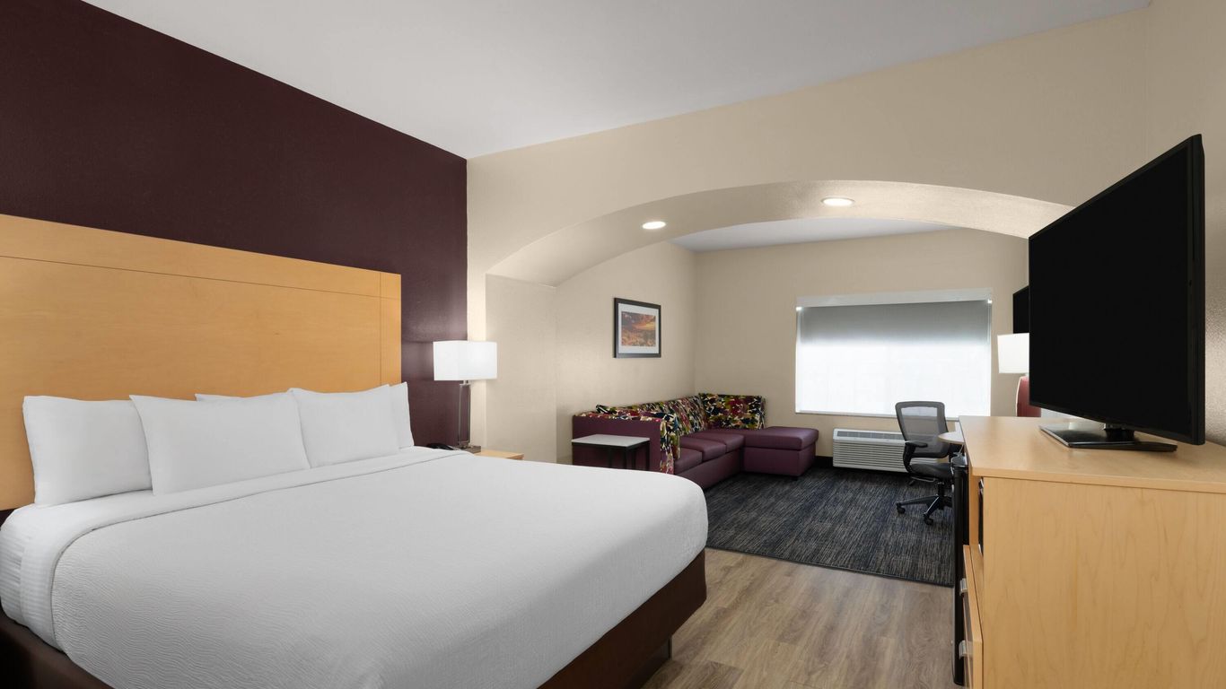 La Quinta Inn & Suites by Wyndham Tucumcari