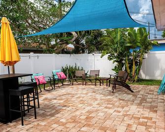 Sunny Delight II - Cape Canaveral - Patio