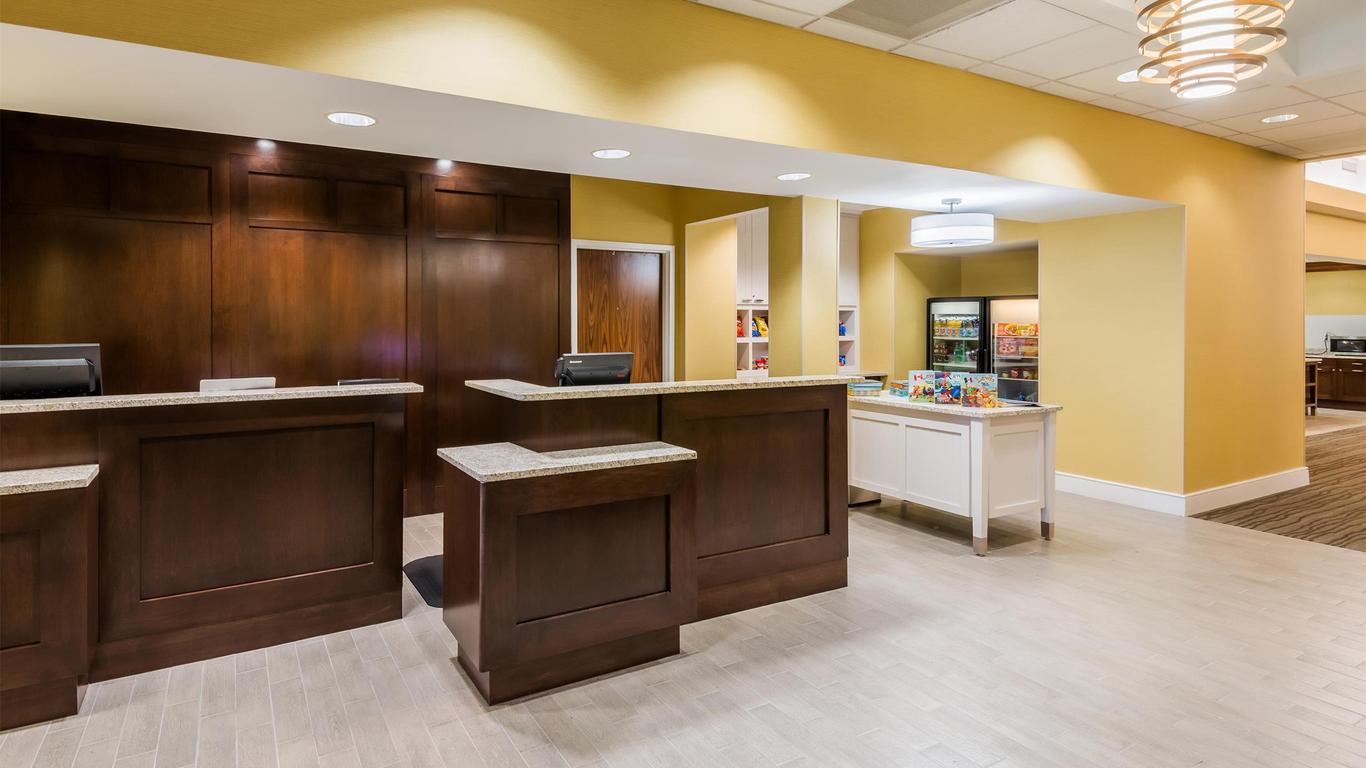 Larkspur Landing Extended Stay Suites St Louis Riverport