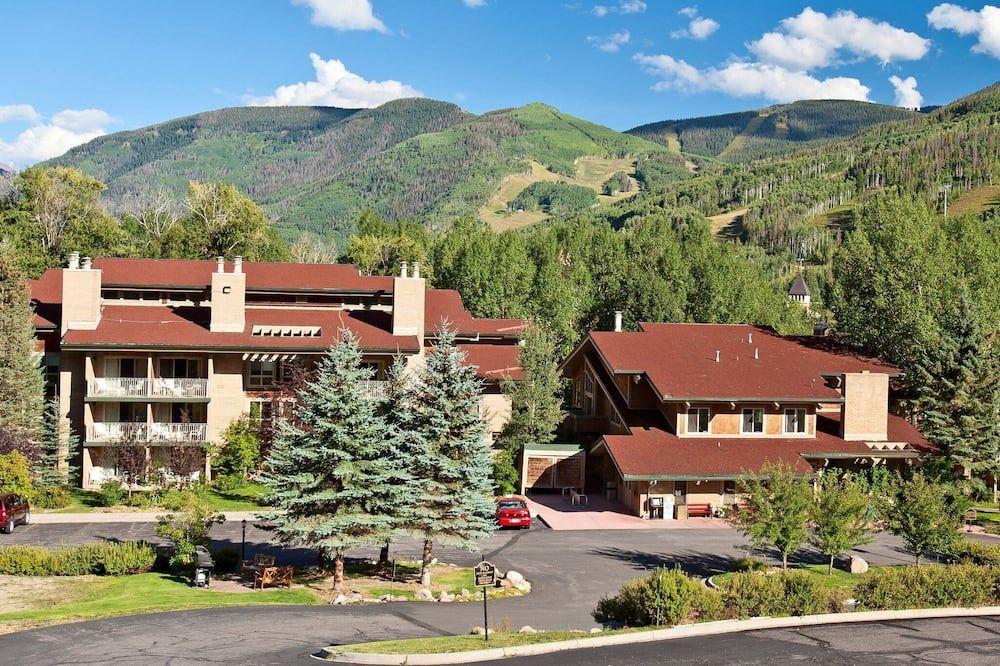 Discover Vail's Best Kept Secret. Great family location. Sleeps up to 8. - וייל - בניין