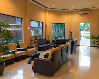 Bj Perdana Hotel - Pasuruan - Lobby