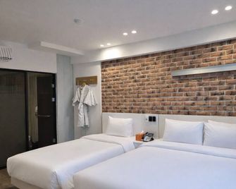 Herium Hotel - Busán