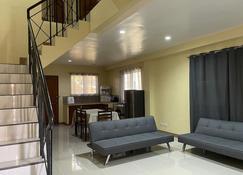 Astra Bella Apartment - Unit 4 - Dumaguete City - Living room