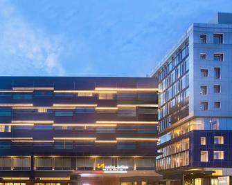 Swiss-Belinn Wahid Hasyim - Jakarta - Building