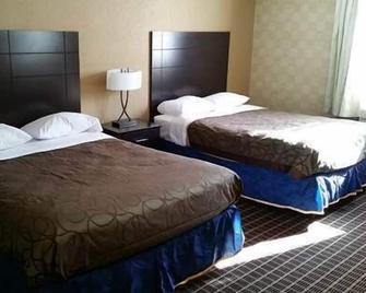 Americas Best Value Inn Foxboro - Foxborough - Bedroom
