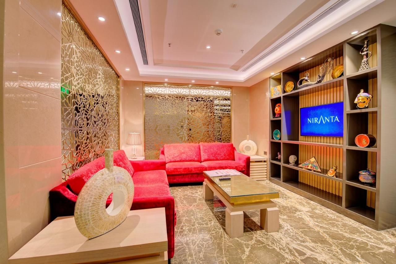 Niranta Transit Hotel Terminal 2 Arrivals/Landside thumbnail 2