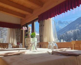 Albergo Al Maniero - Ponte di Legno - Restaurant