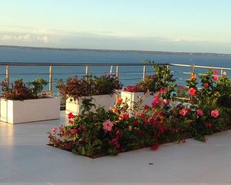 An exceptional and magical sea view - Grand-Case - Balcony