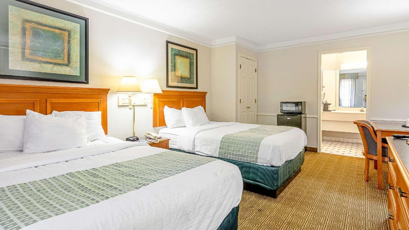 Rodeway Inn Huntsville West