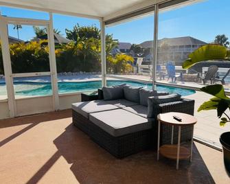 Waterfront Oasis With New Pool And Kayaks - Hernando Beach - Pool