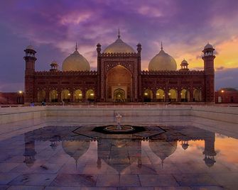 Park Lane Hotel - Lahore