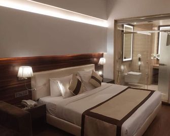 Hotel Viceroy Inn - דהרדון - חדר שינה
