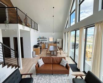 Bryce and Zion, Utah National and State Park Retreat - Hatch - Soggiorno