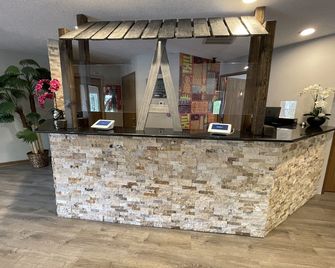 Aloha Beach Resort - Wisconsin Dells - Rezeption