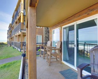 Lincoln City Beach Condo Clubhouse and Pool Access! - Lincoln City - Balkon