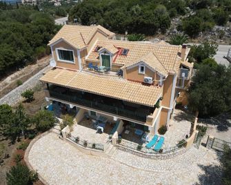 Vegera Apartments - Argostoli - Building