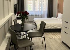 Comfortable apartment in the centre of Yerevan - Yerevan - Bedroom
