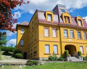 Quiet, bright 3 studio in Hohwald, hiking and mountain-biking country - Le Hohwald - Building